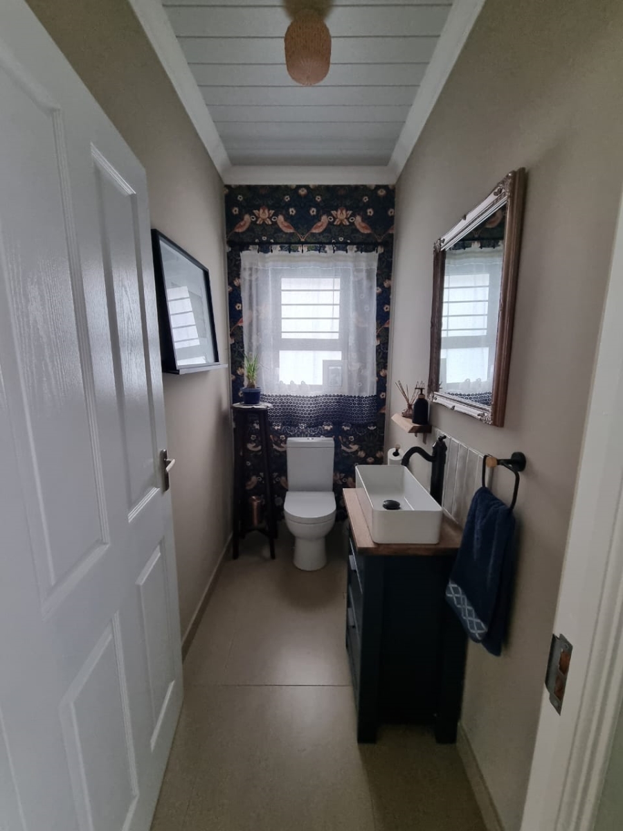 To Let 3 Bedroom Property for Rent in Redstone Private Country Estate North West